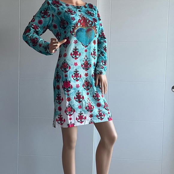 Heart dress - Picture 2 of 15